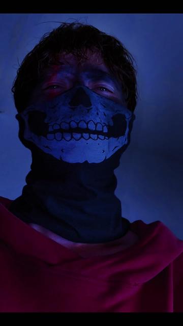 @themaskedneon