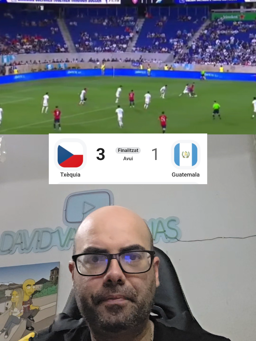 @David Valdearenas