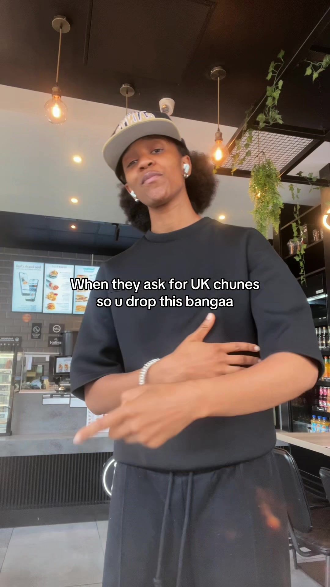 @wholelottavibes._