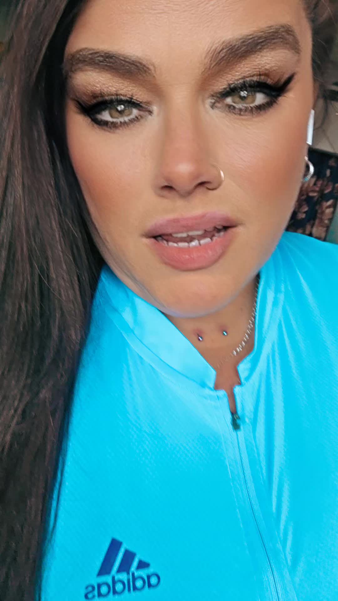 @🏳️🌈 💪Laura 😎 🏳️🌈