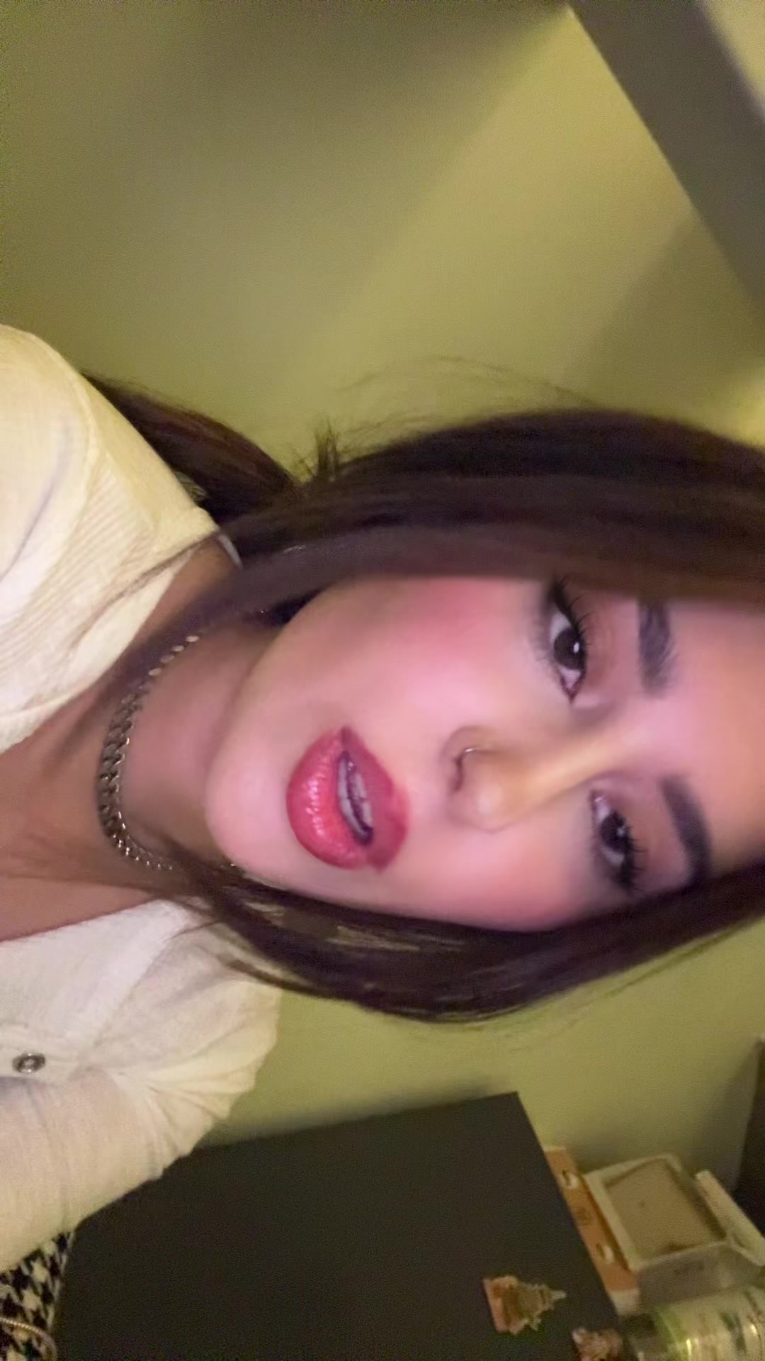 @nadia