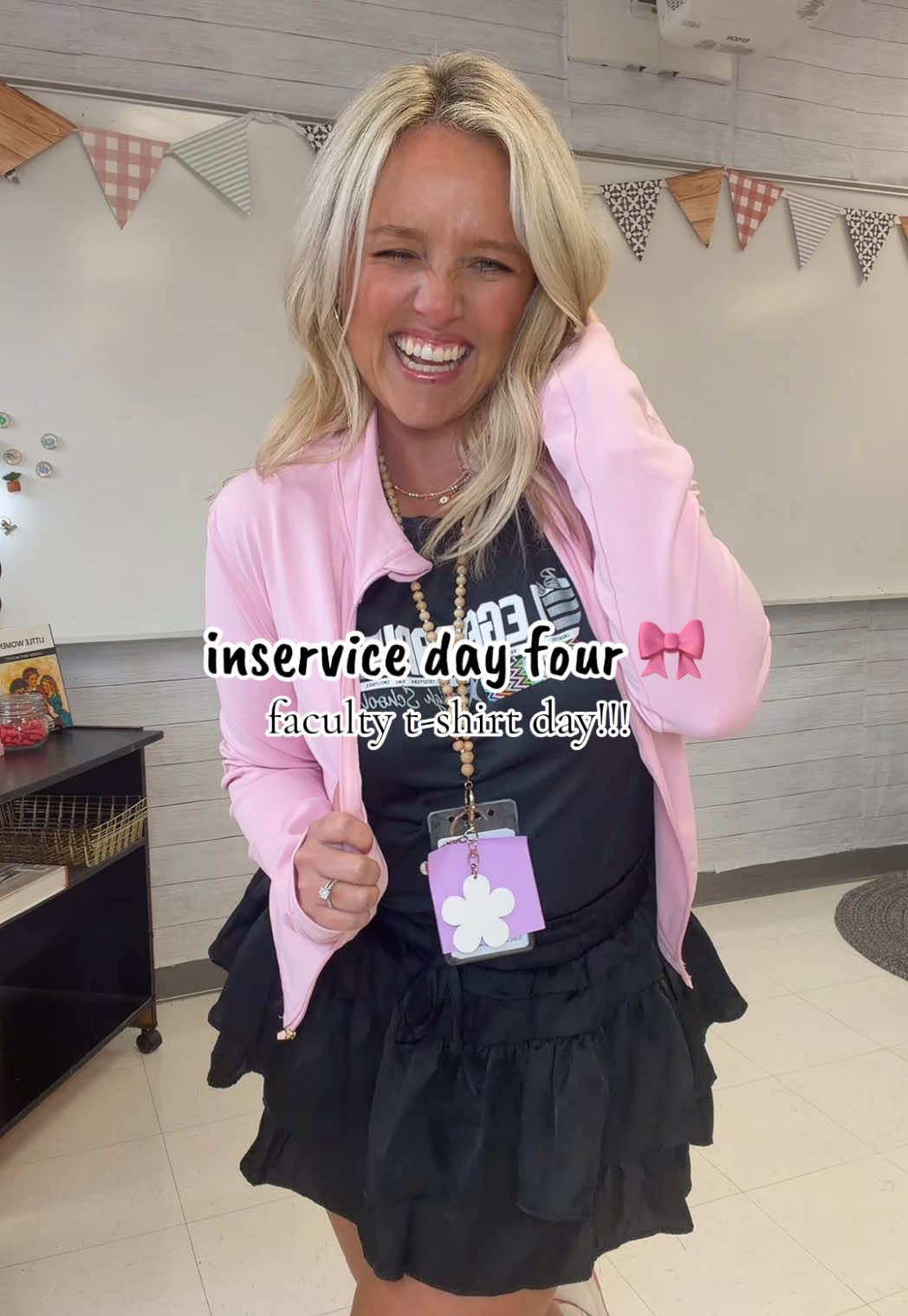 @Miss Teaching Blonde ๐โ๏ธ๐