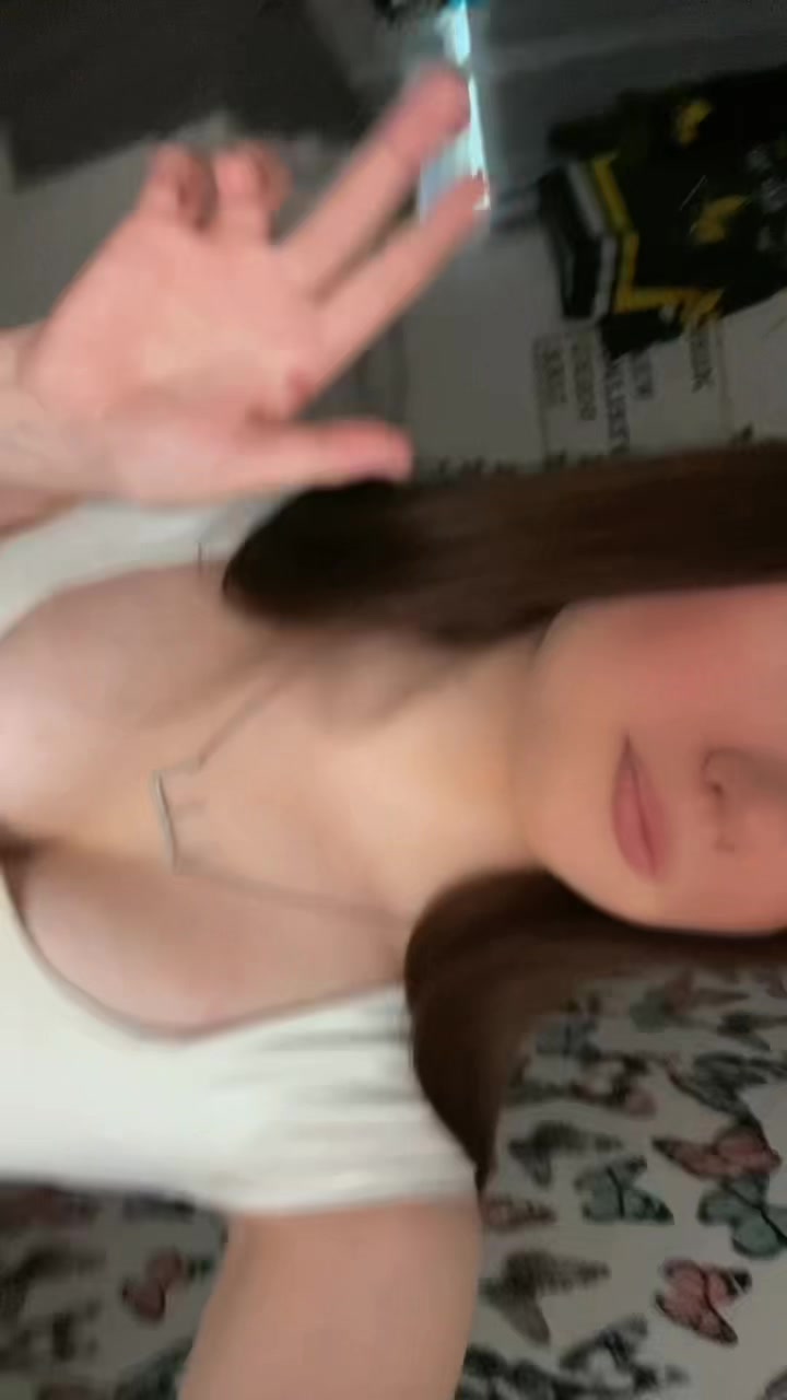 @𝓔𝓿𝓮𝓵𝓲𝓷𝓪