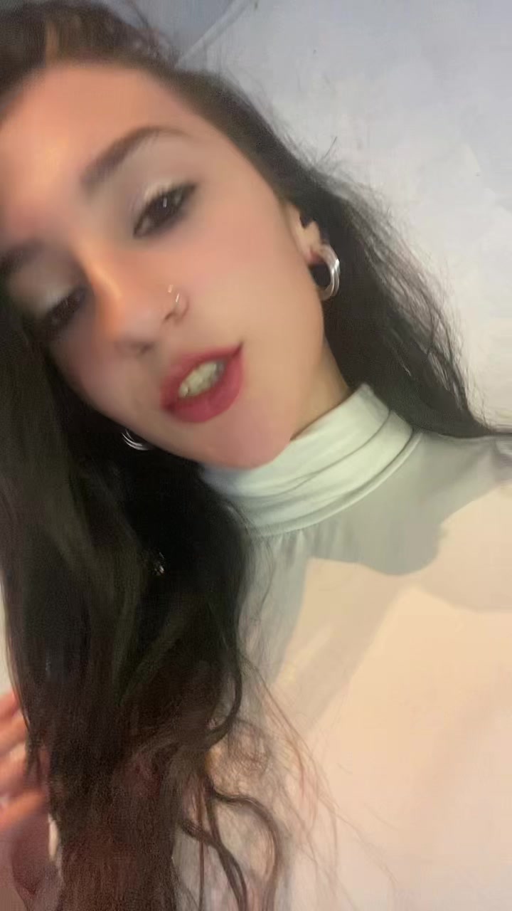 @𝕆𝕡𝕙𝕖𝕝𝕚𝕖