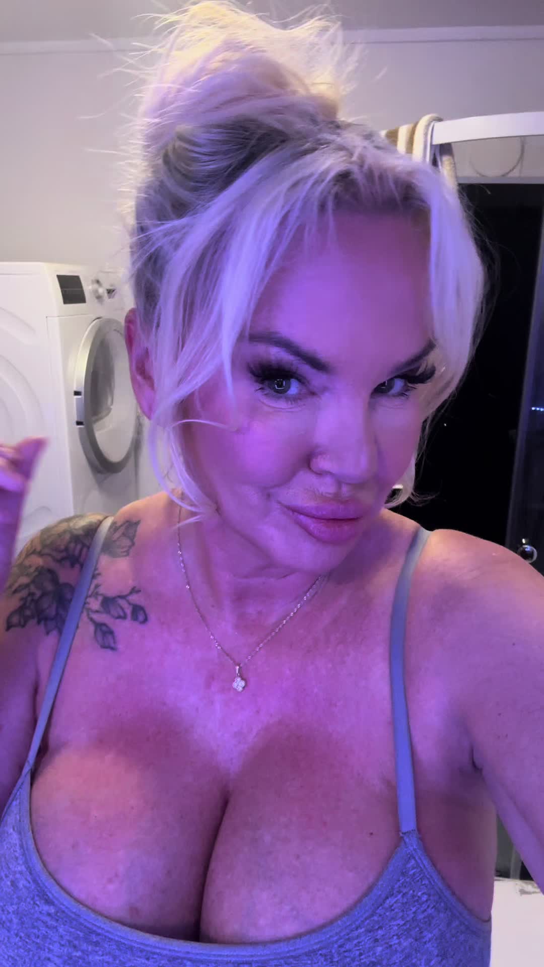 @Helen.s