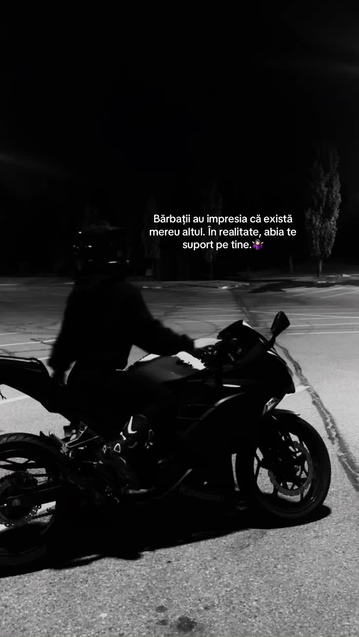 @𝐂𝐫𝐢𝐬𝐬💘