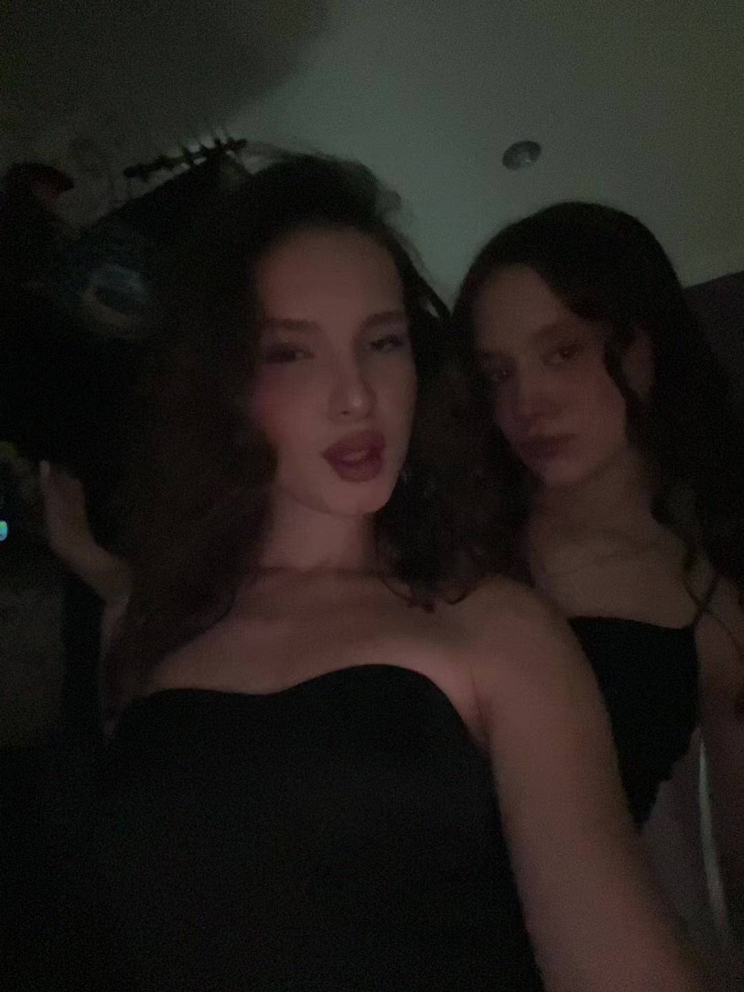 @evakrotova_