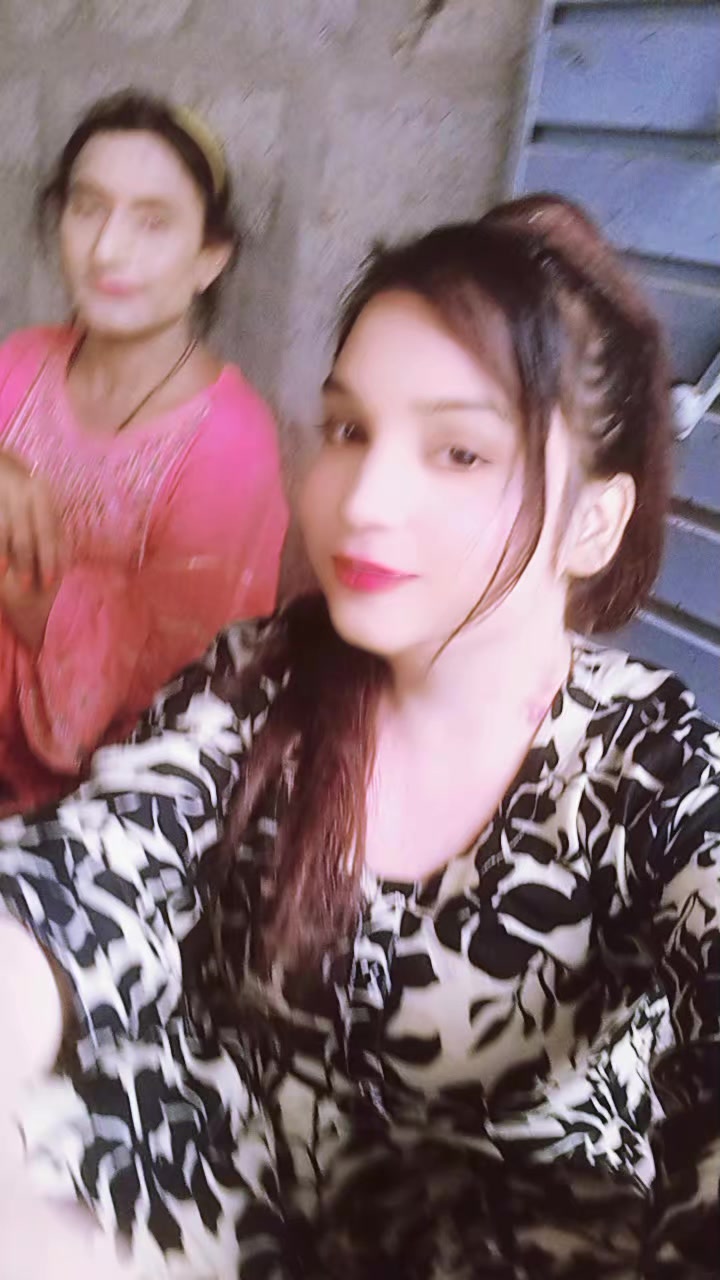 @MADAM HAYA SEXY