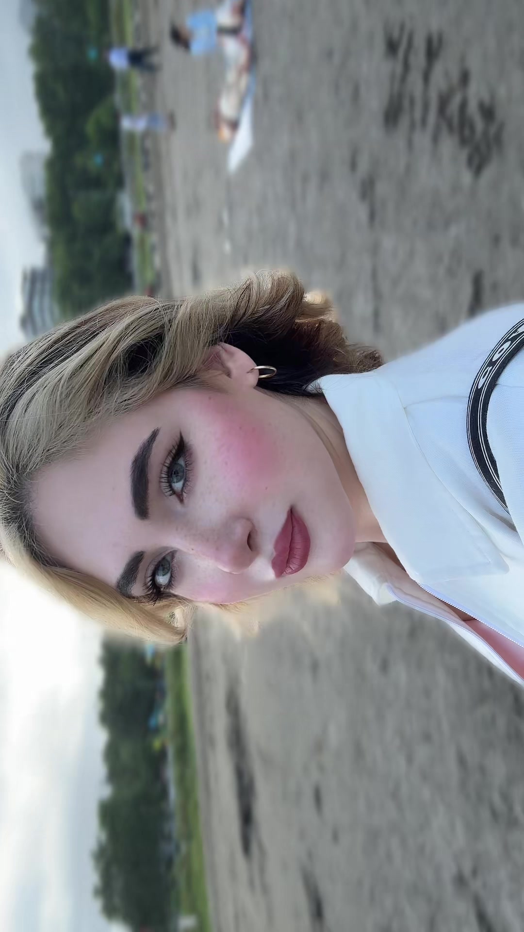 @thisyegane