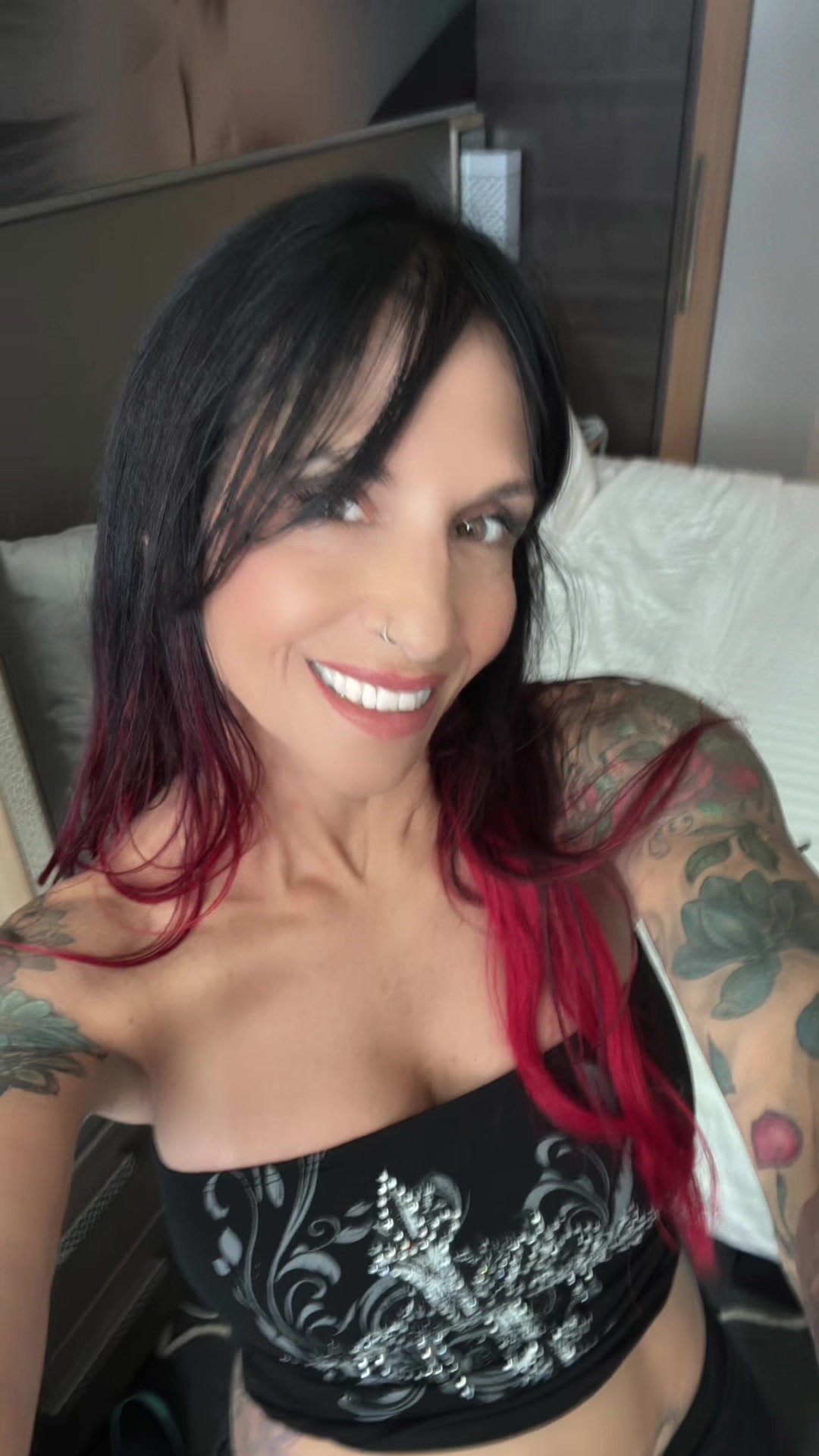@🖤❤️Lil_rocker_girl 🖤❤️❌