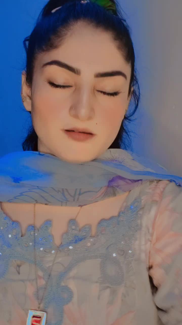 @Anaya 333