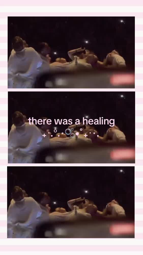 @𝓇𝒶𝓎𝓁𝒶♡ྀི