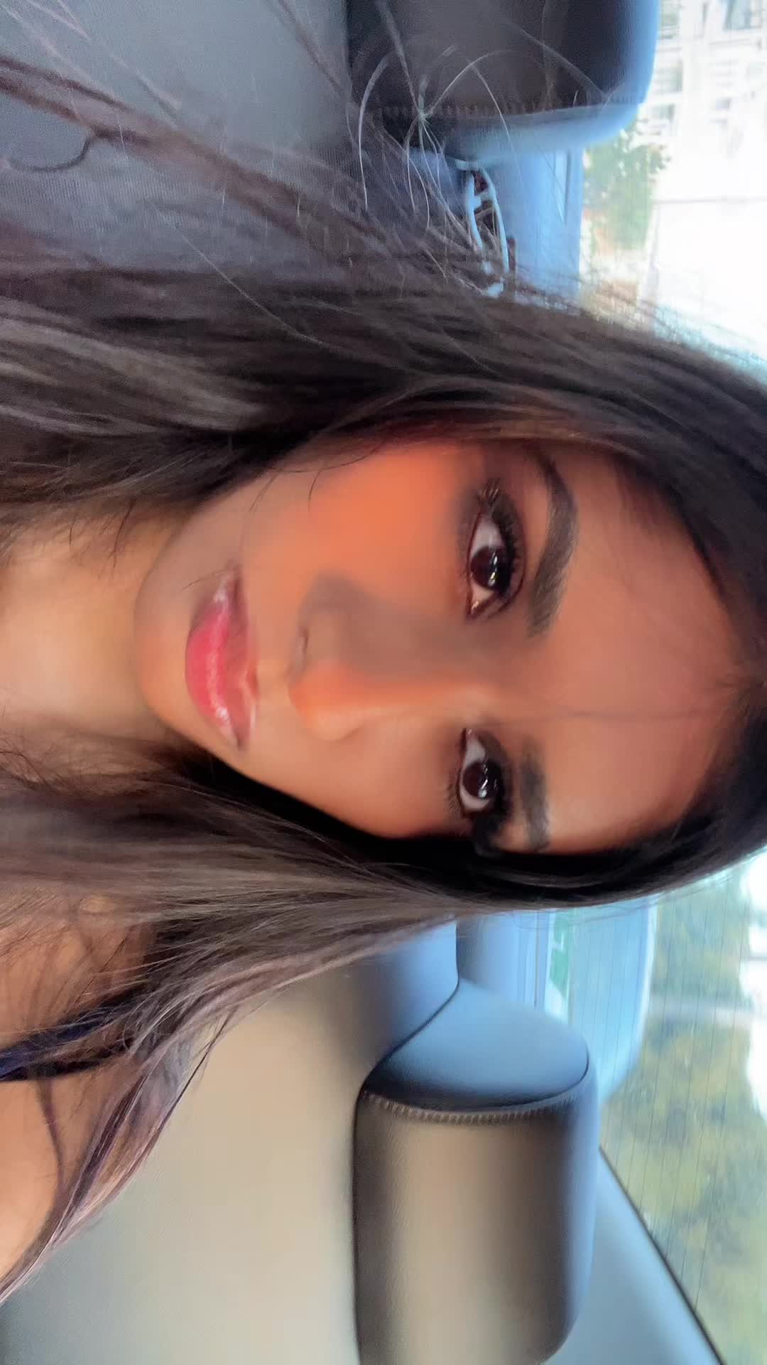@shainaॐ
