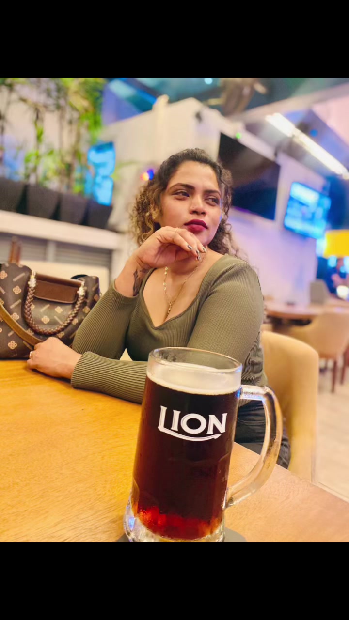 @&hearts;️&hearts;️කොන්ඩේ බුසි කෙල්ල&hearts;️&hearts;️