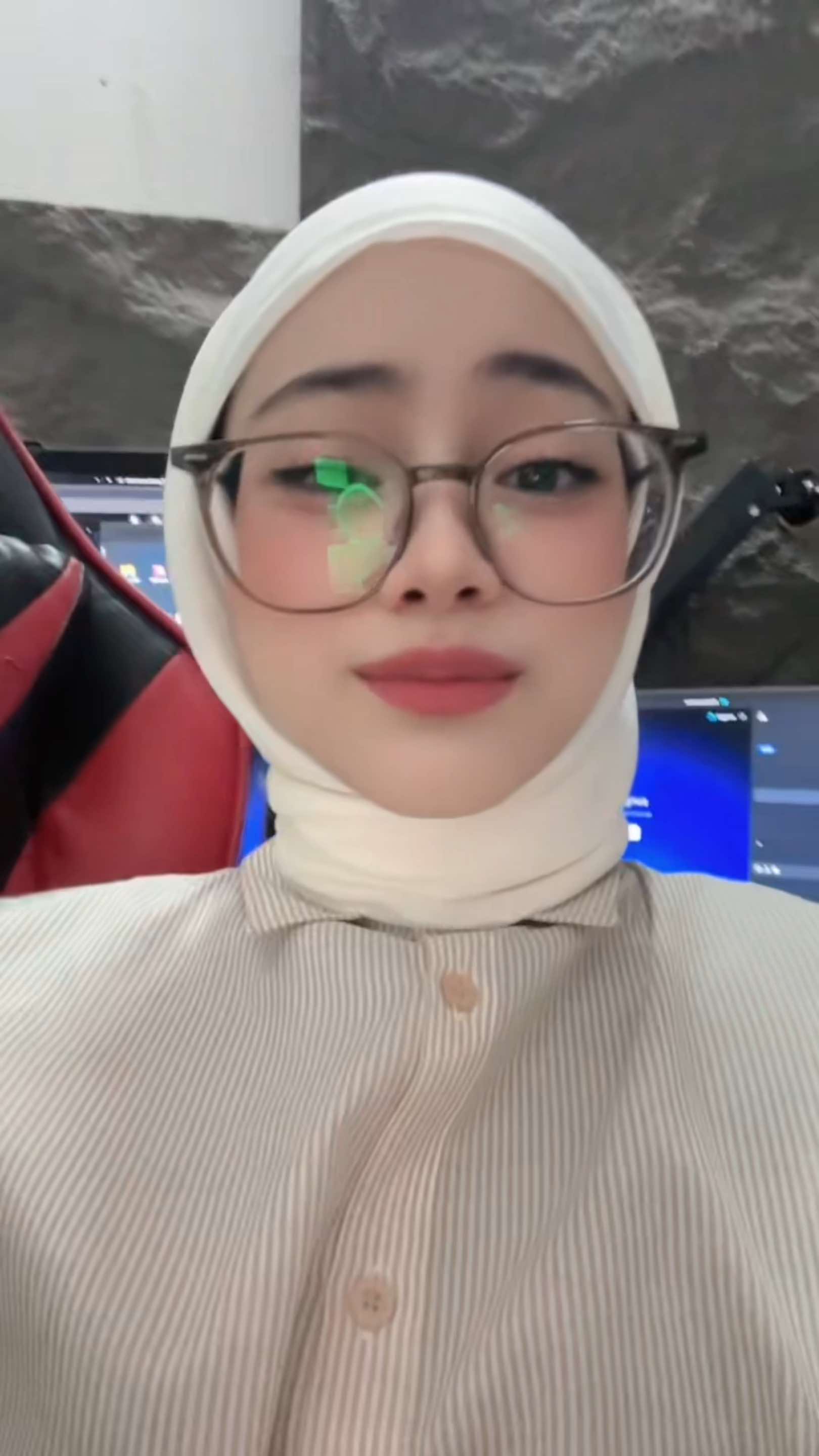 @lys ๐ต๐ธ