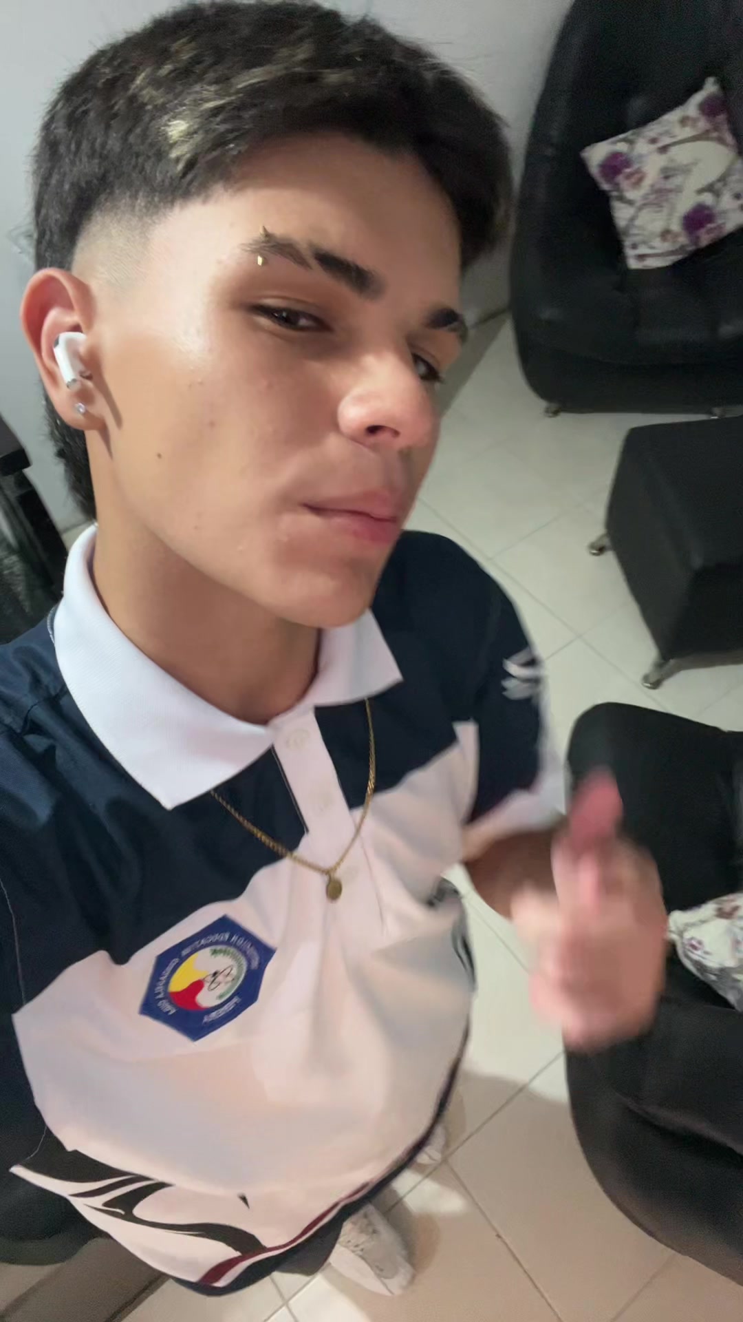 @ALMARIO