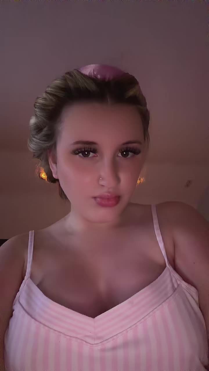 @𝓛𝓸𝓽𝓽𝓲𝓮~𝓪𝓷𝓷🪩🍒🐆