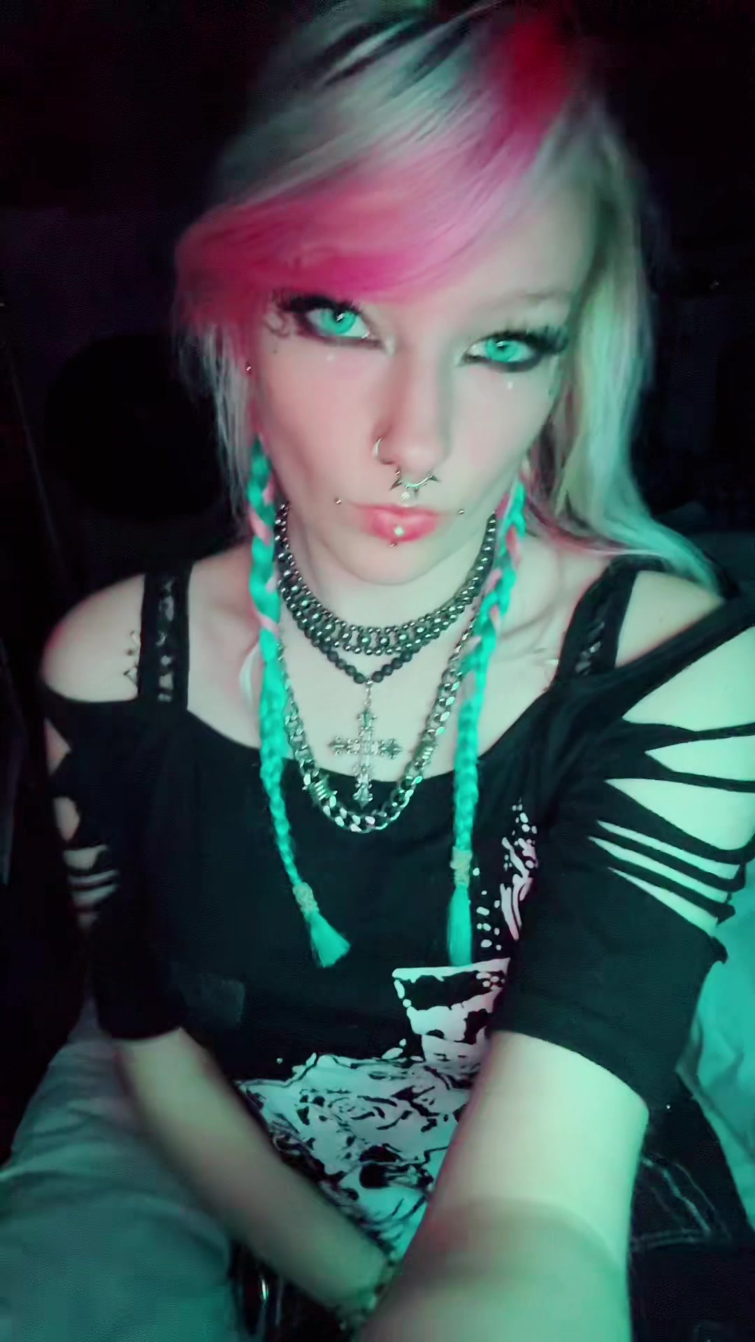 @Ava 7\
