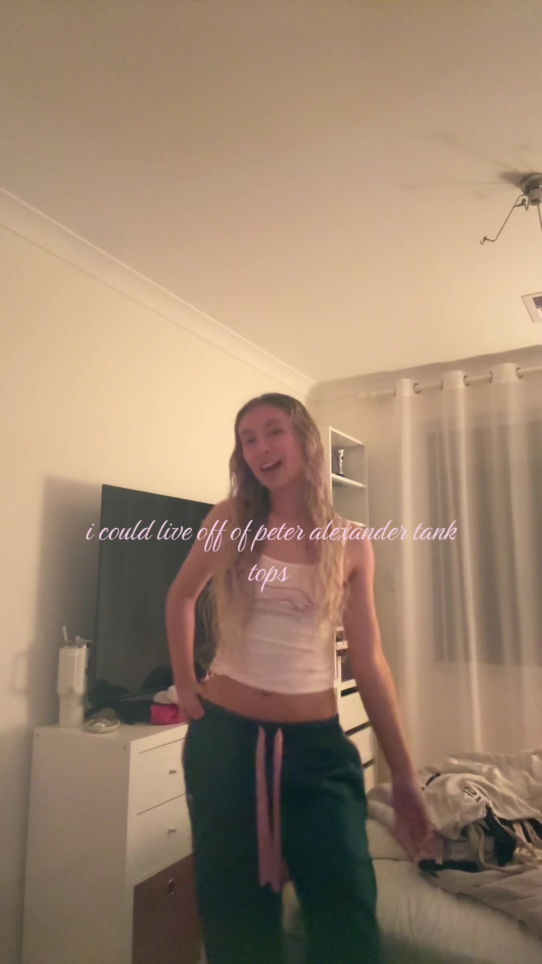 @nicole
