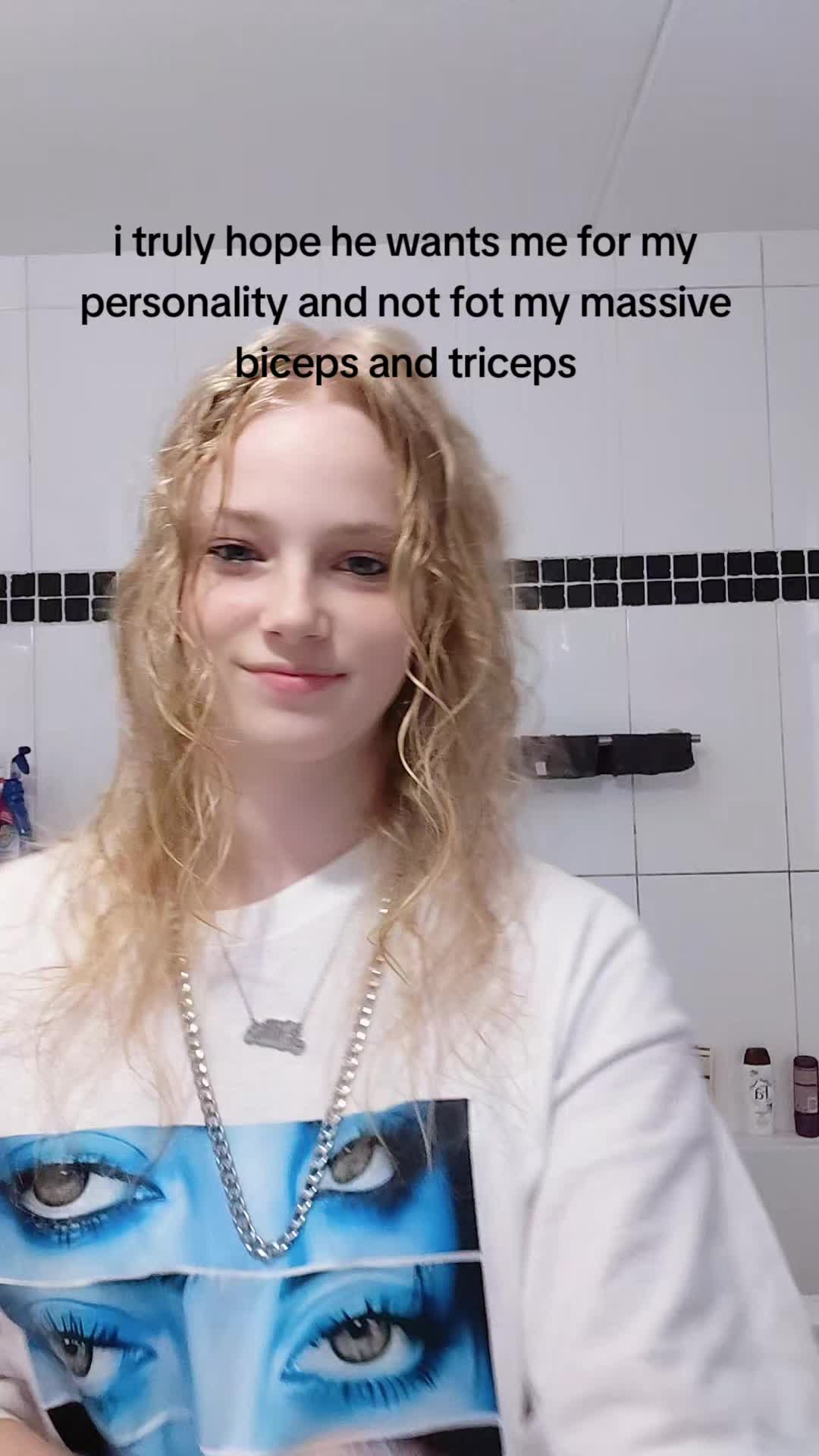 @😝