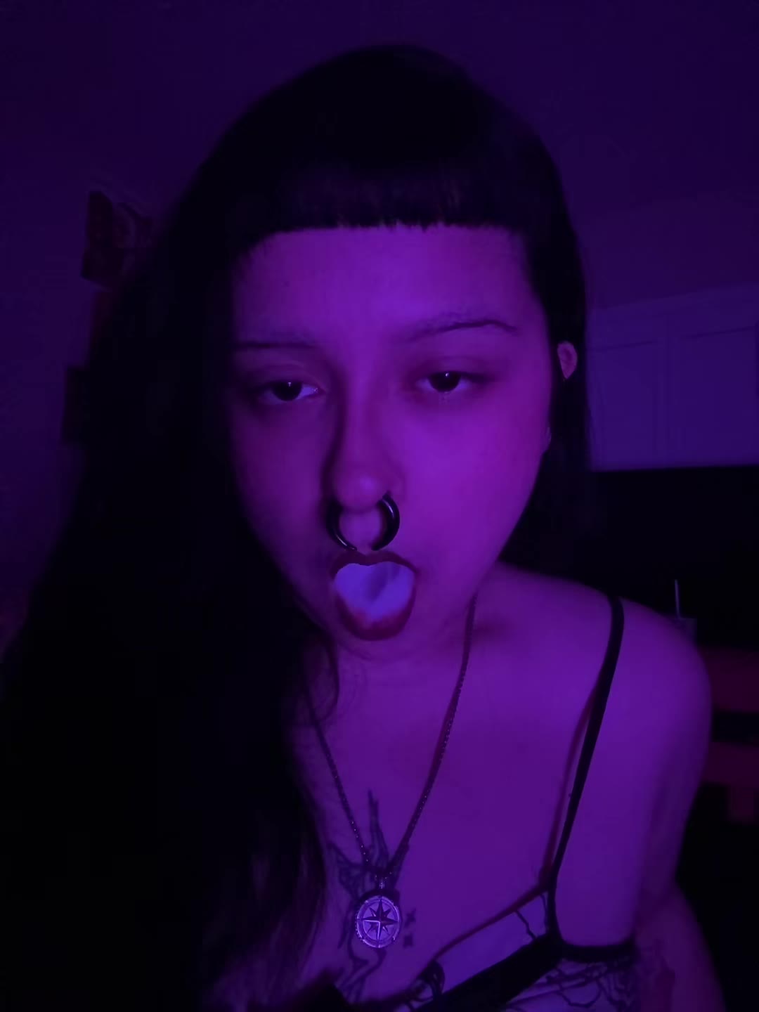@Vee🦇