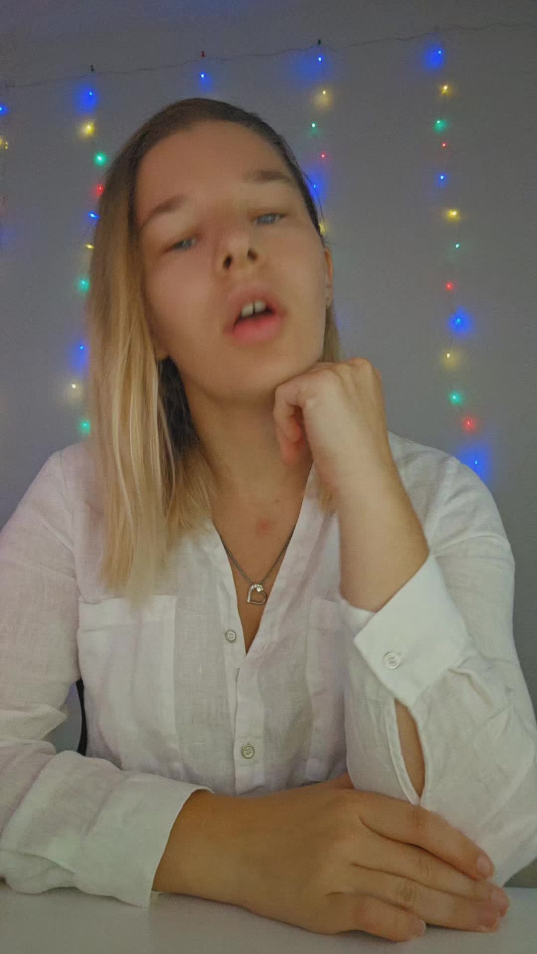 @Zcelii