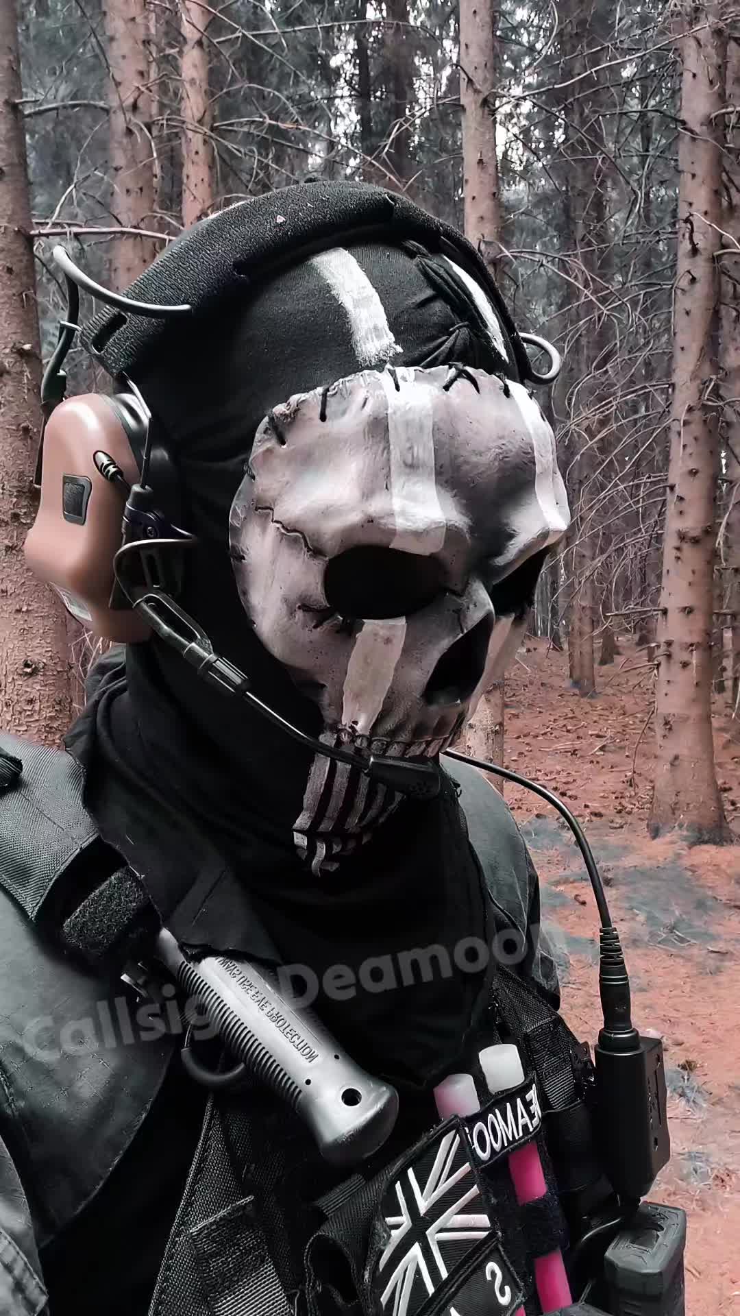 @Deamoon