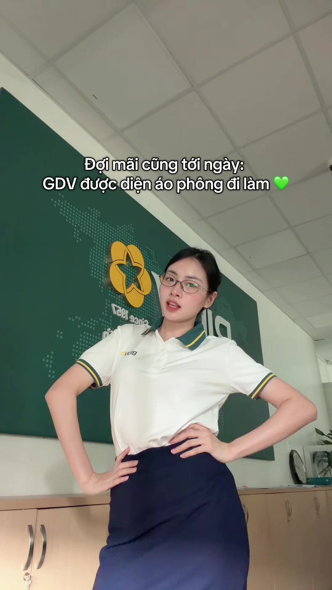 @Làm gì giờ này chưa về?