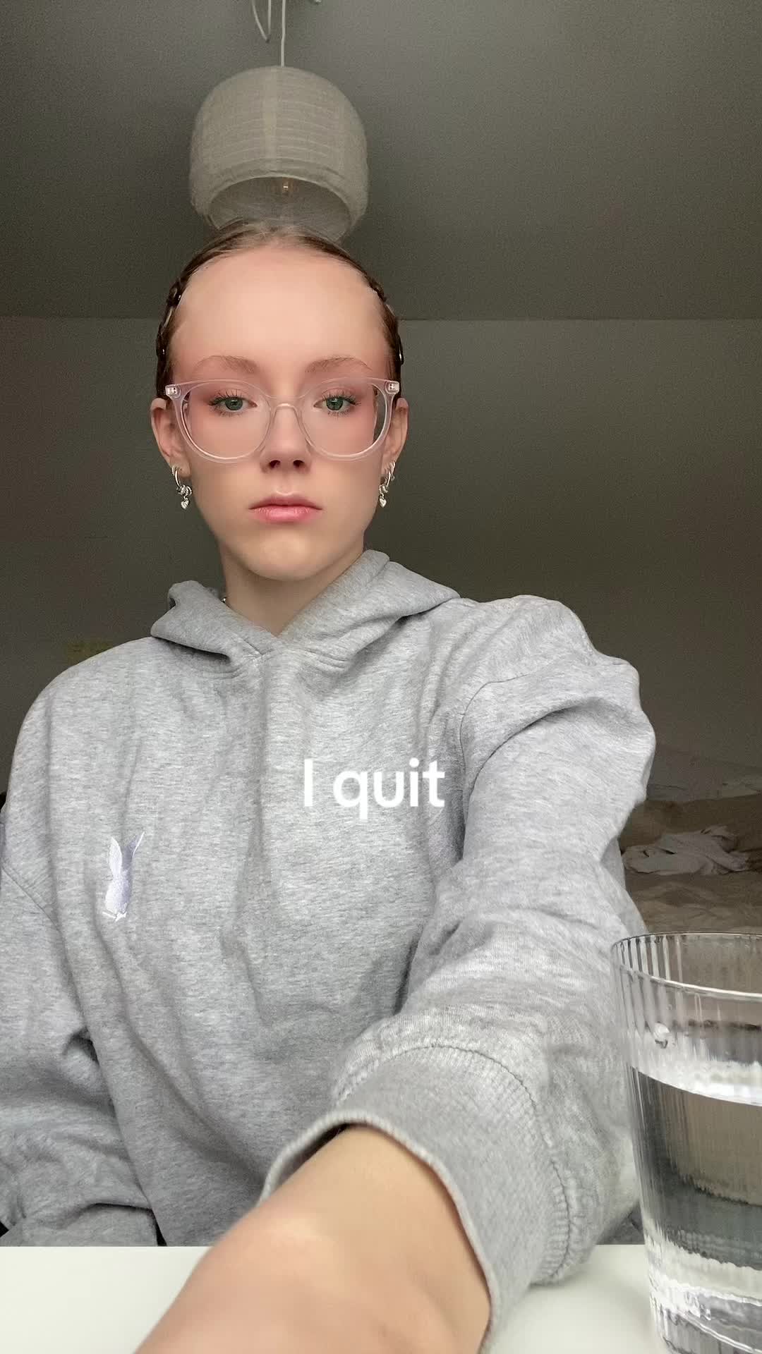@klarisBaris