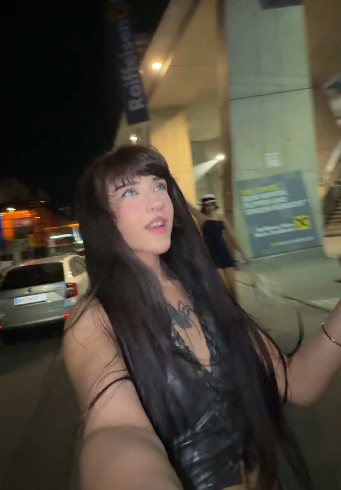 @VAZISTA