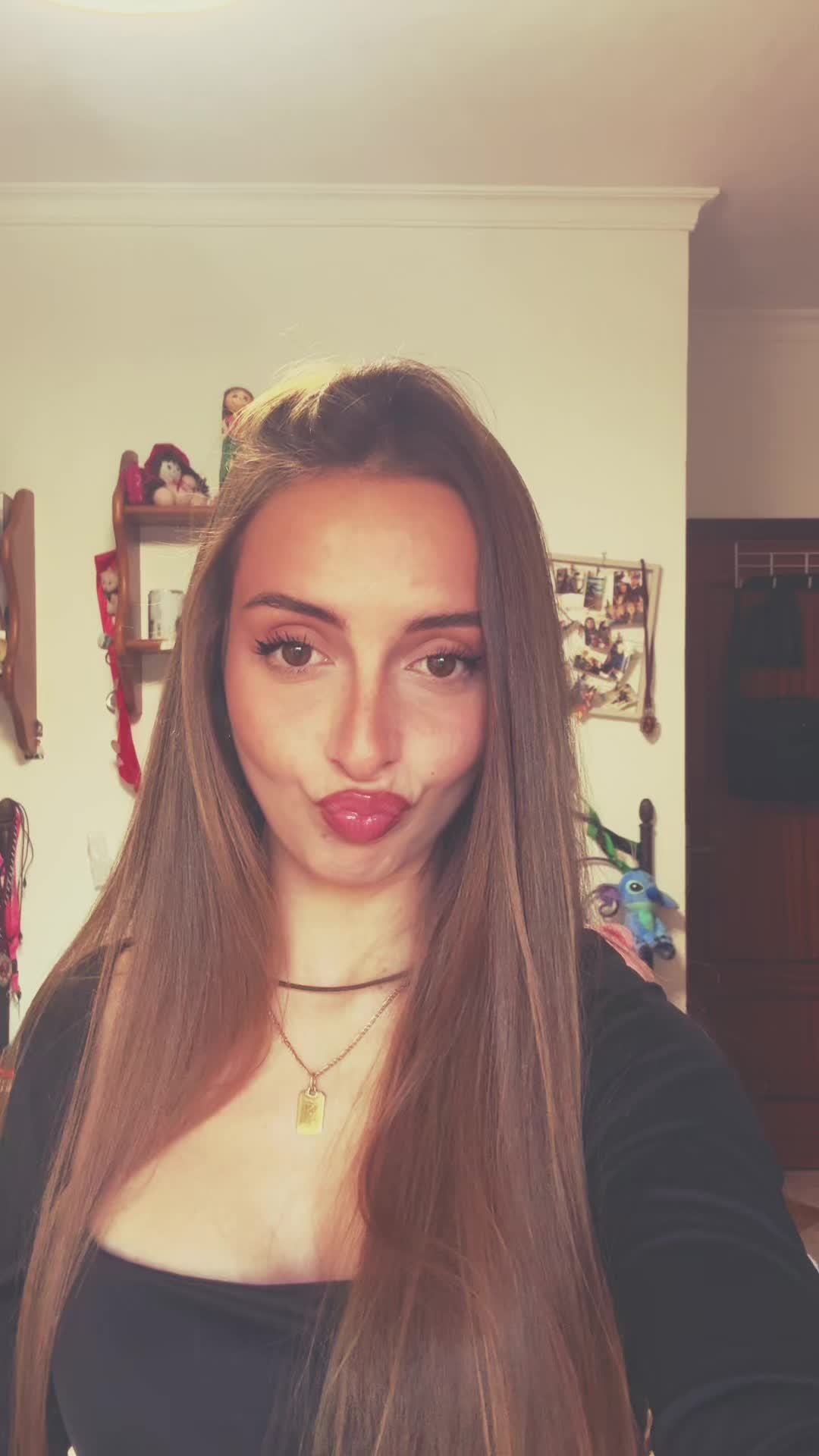 @Gloria✨