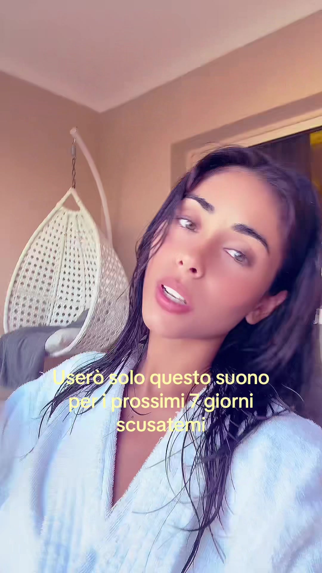 @Calessia