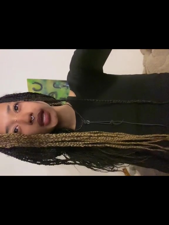 @Daria(: