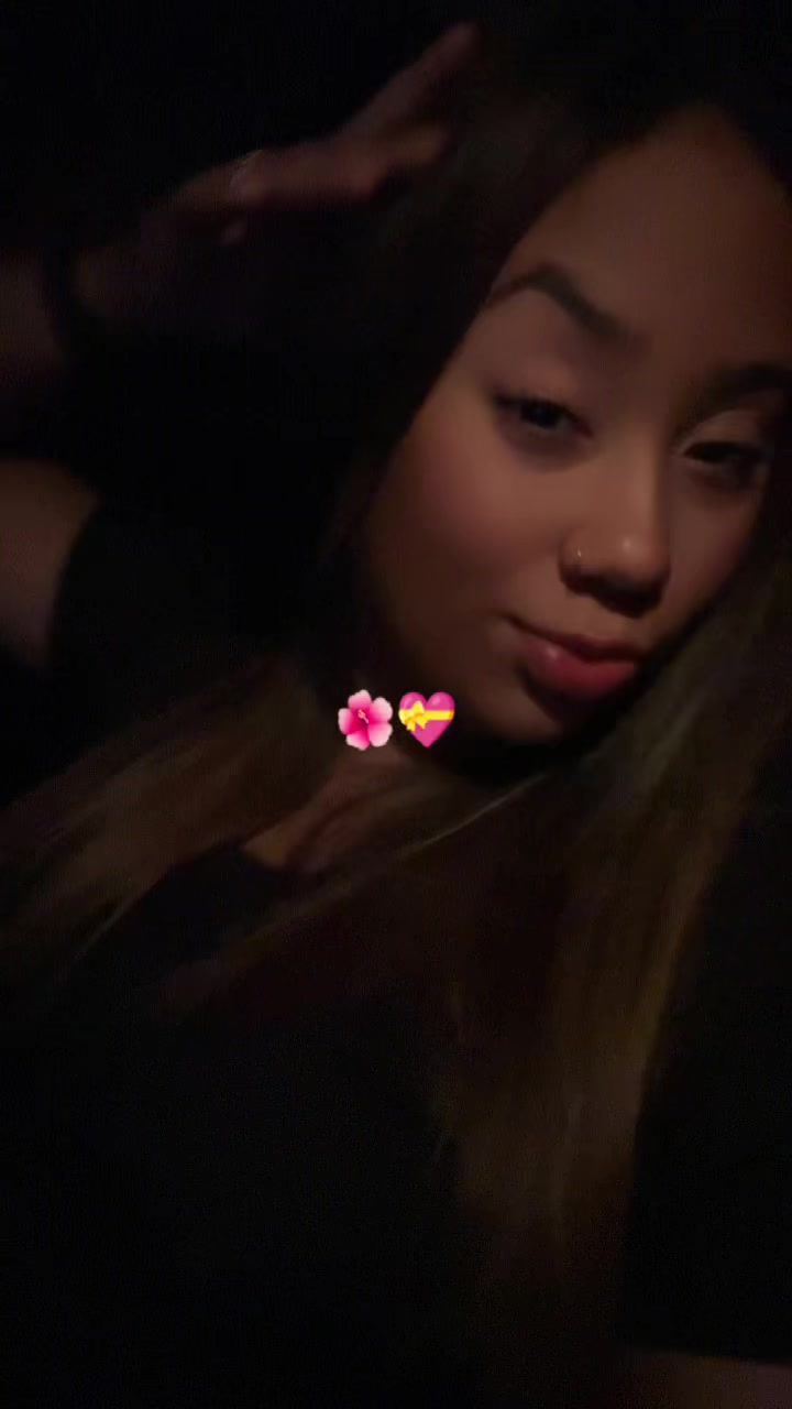 @Esmeralda