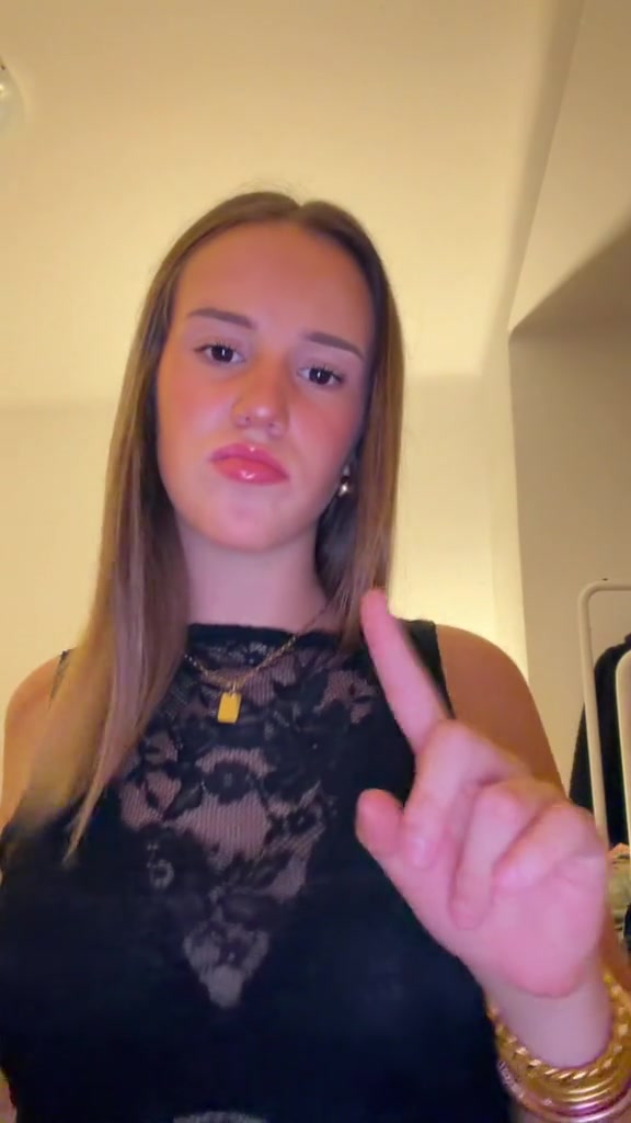 @clara