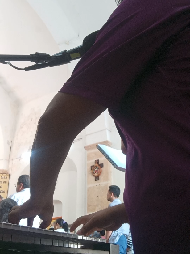@Felipe_Garcia Coro católico