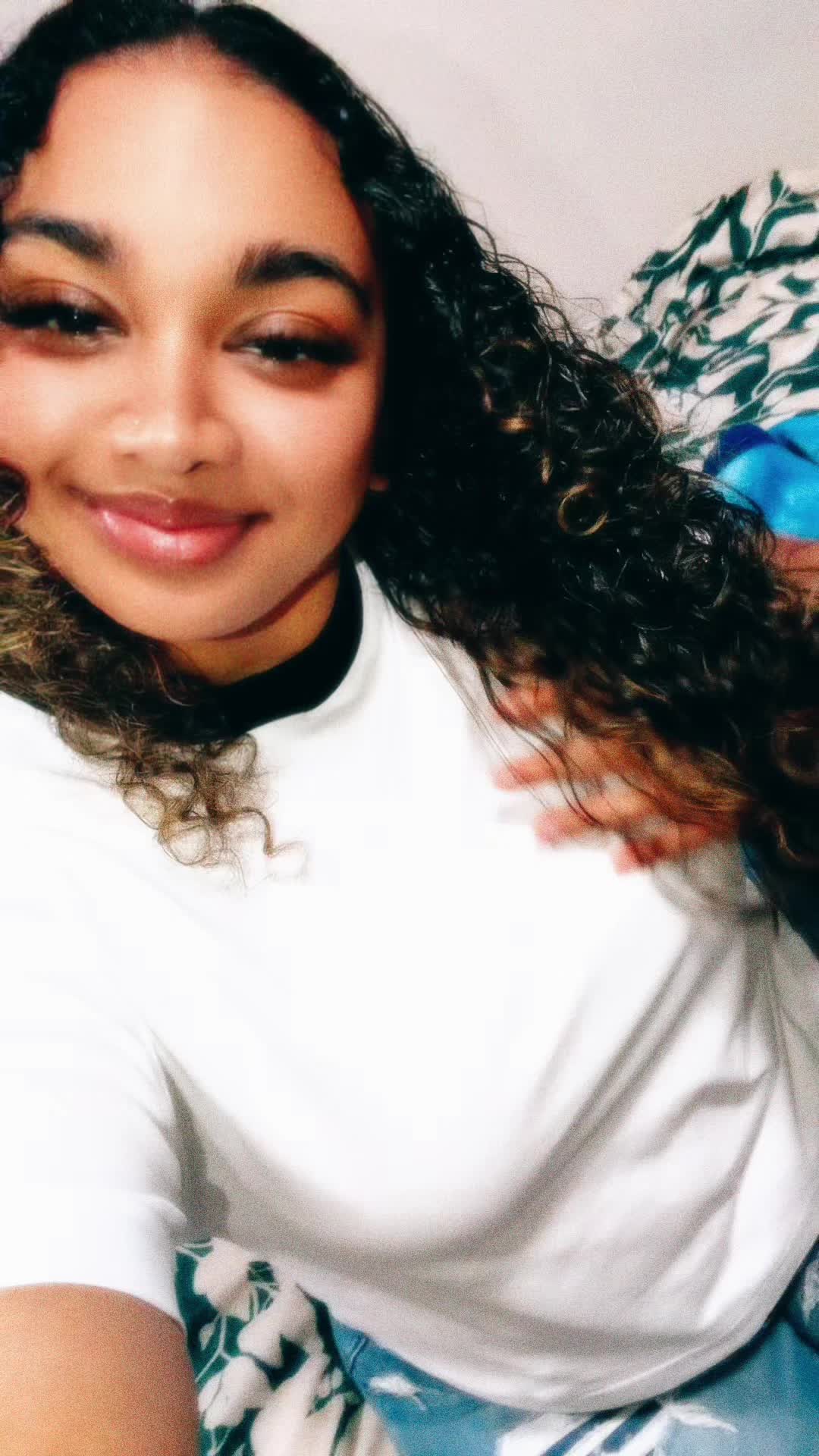 @Jasmin👻💙