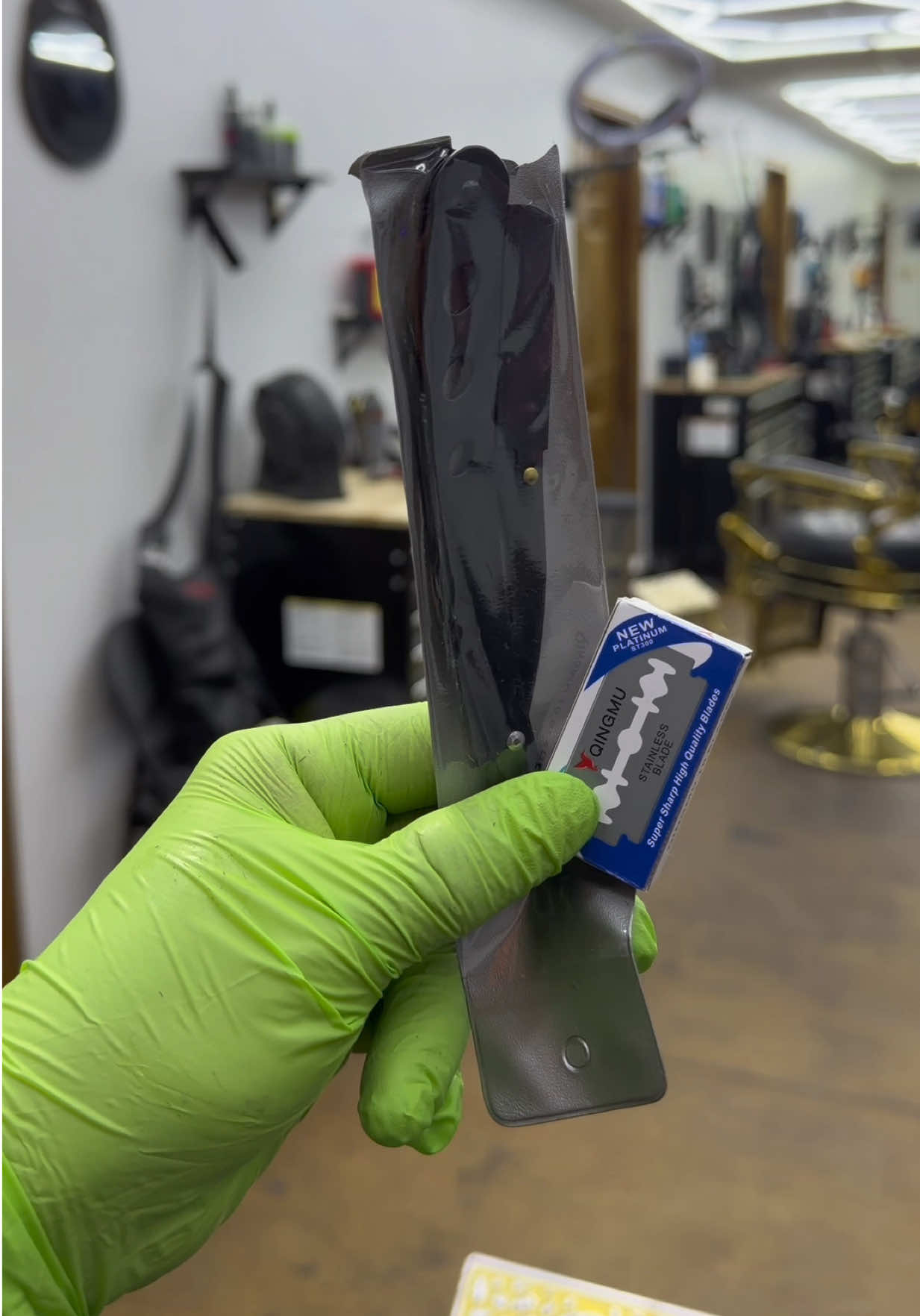 @Jisai Barber
