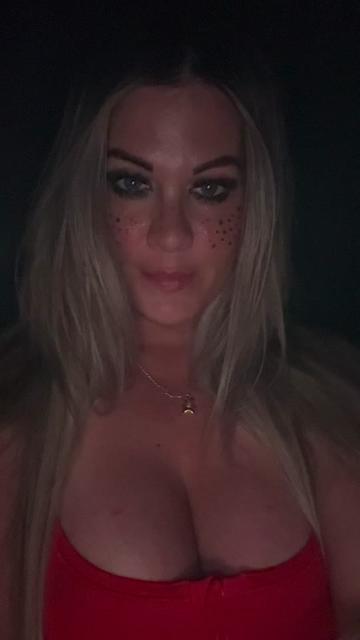 @Aprilleeanne