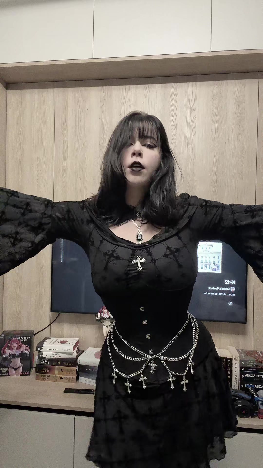 @𝓝𝓮𝓫𝓪 🦇