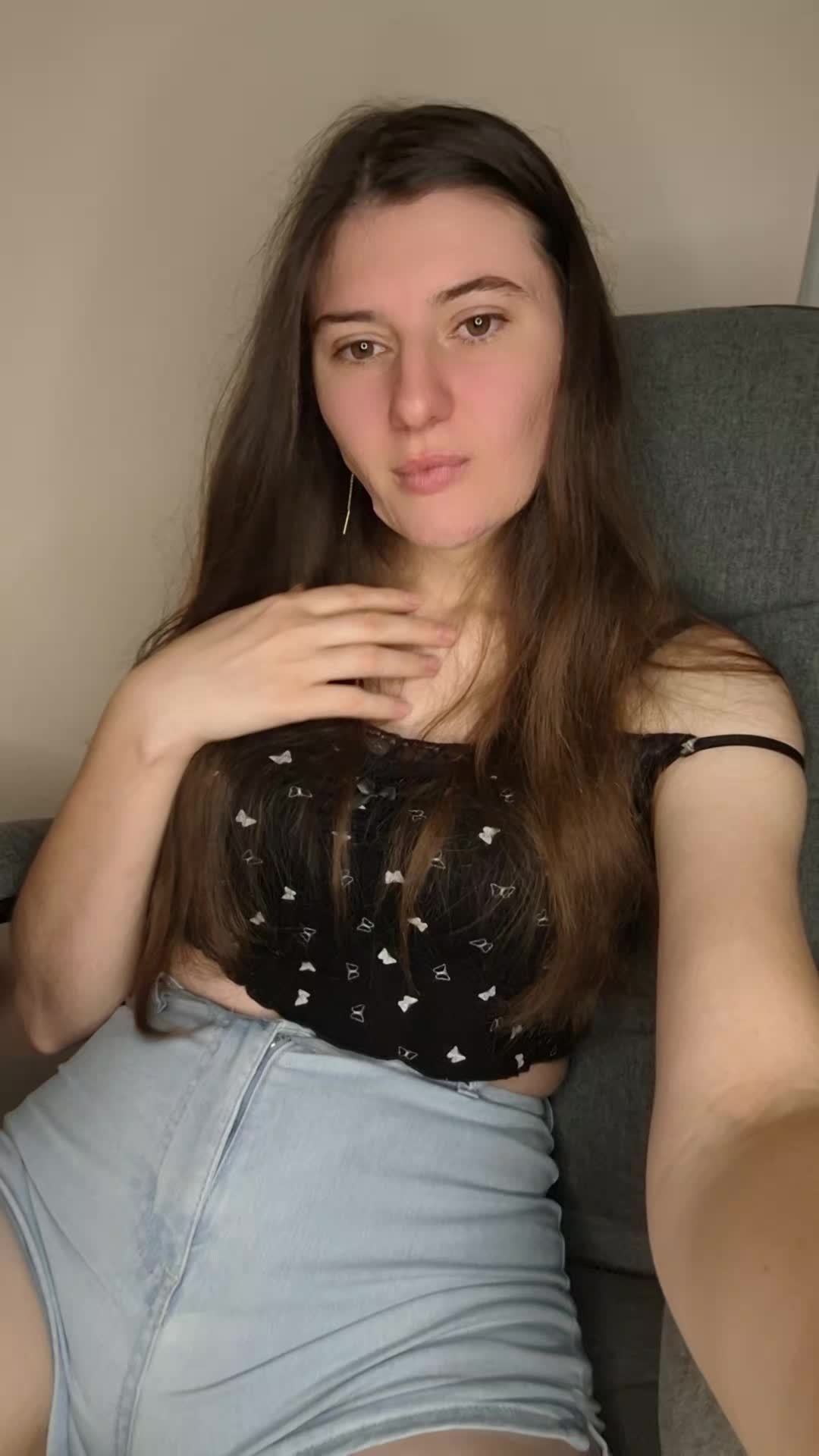 @Ellena.Ella