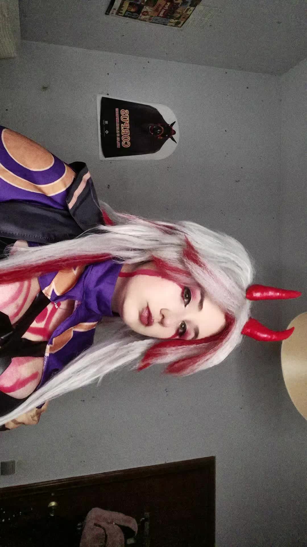 @annie_akatsuki