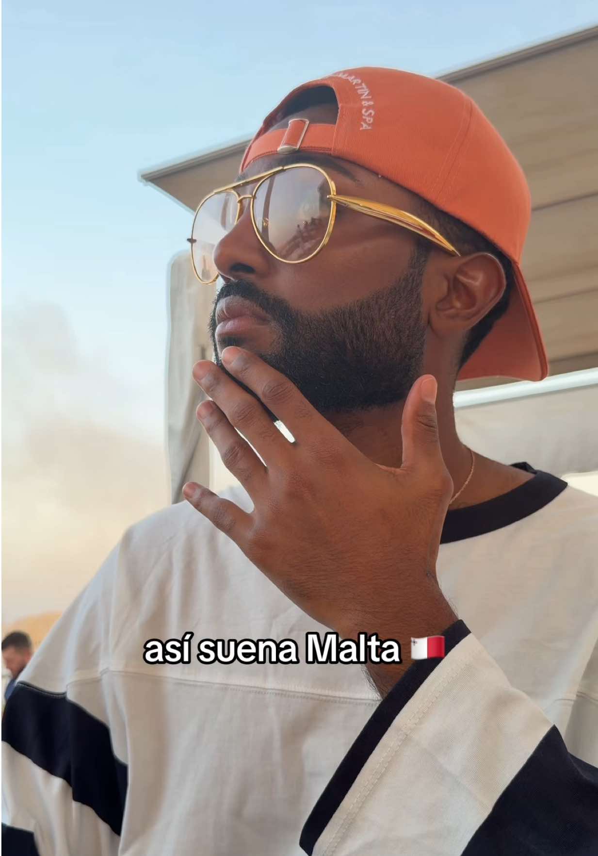 @Ro