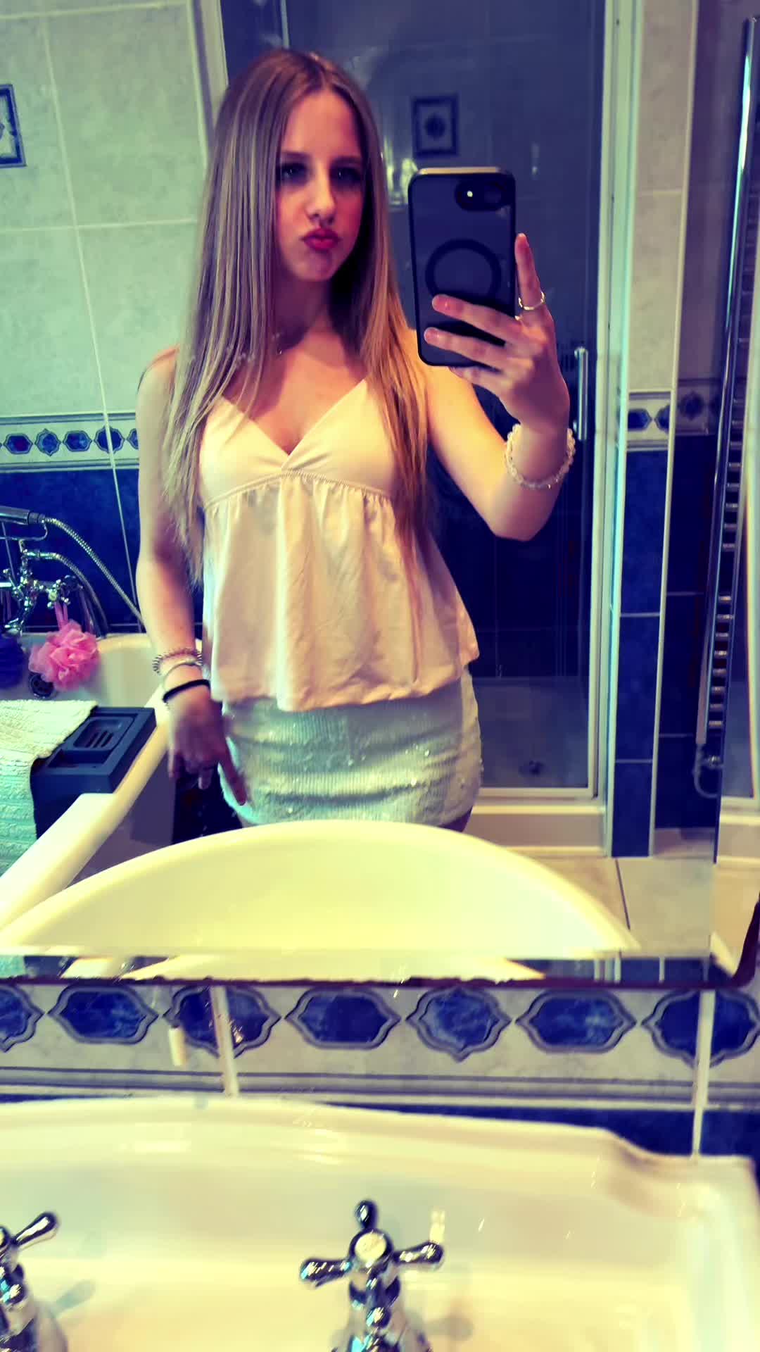 @️👸🏼
