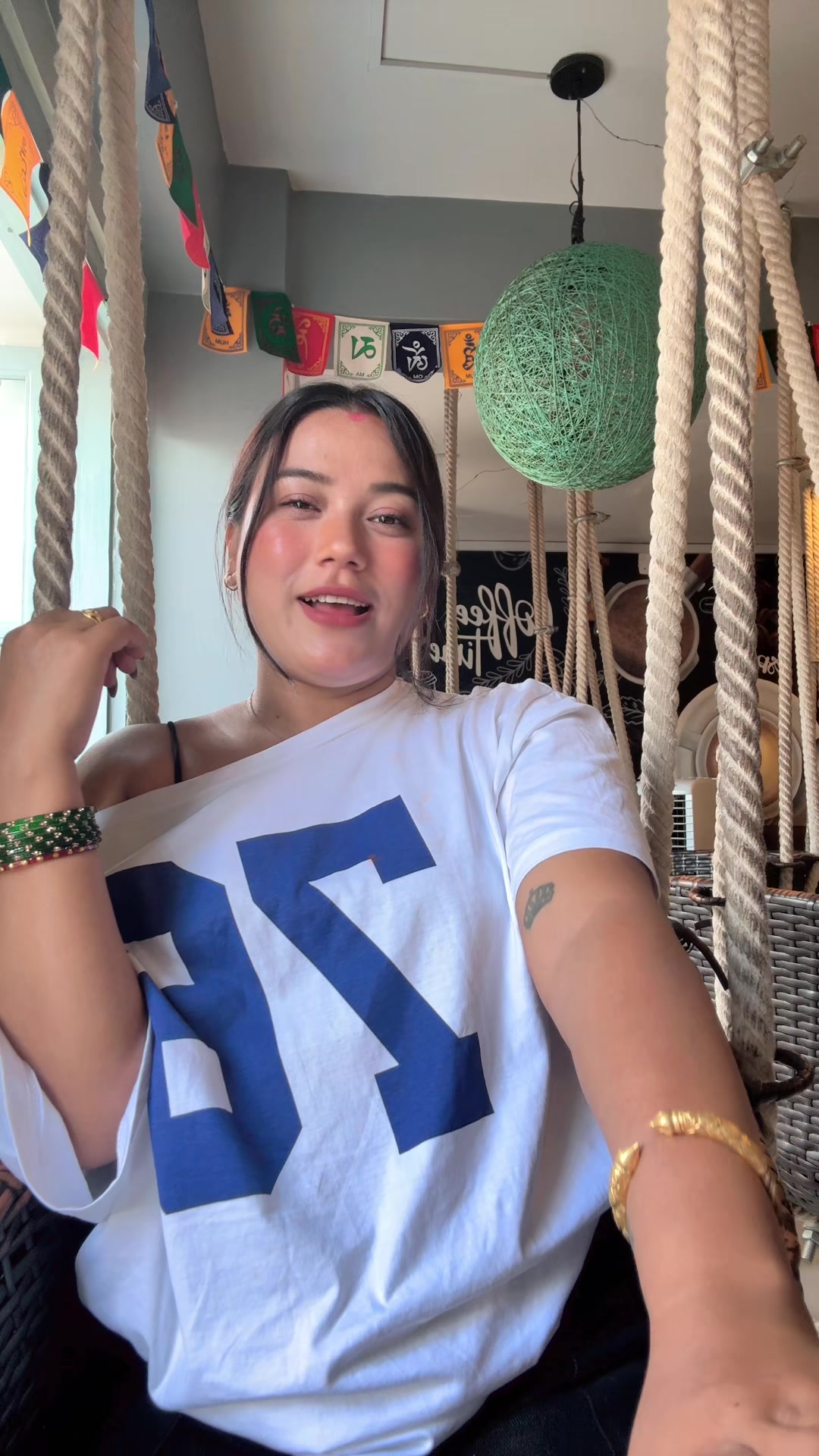 @Kazol🧿