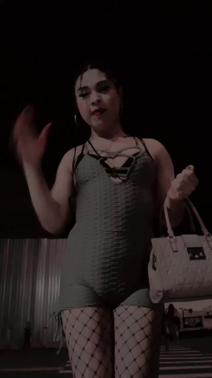 @Karla Salome Reyes P