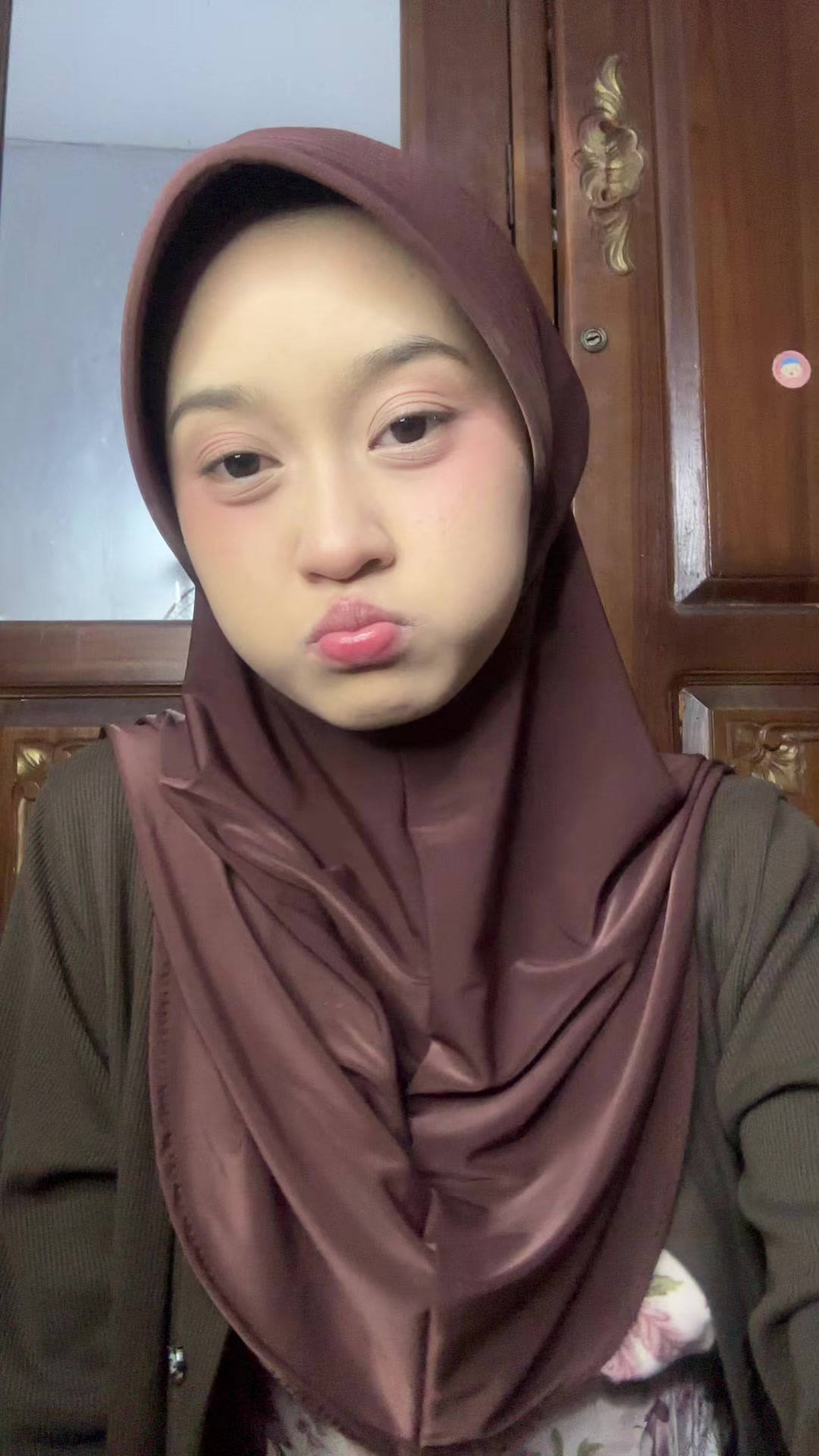 @yisty