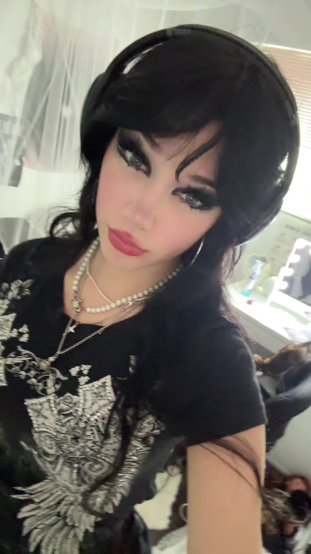 @angxl.sky_
