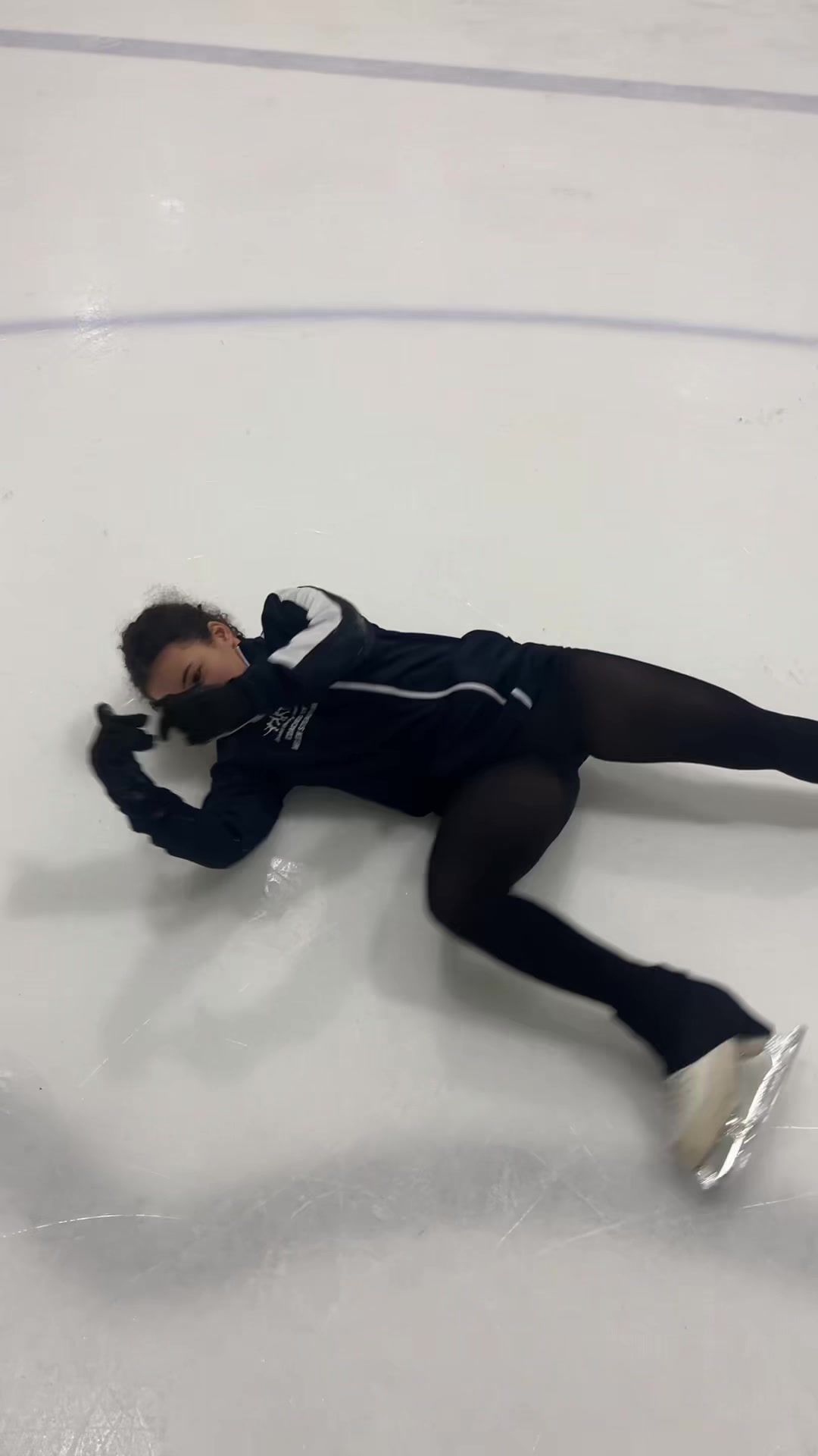 @Lucy ⛸️🤍
