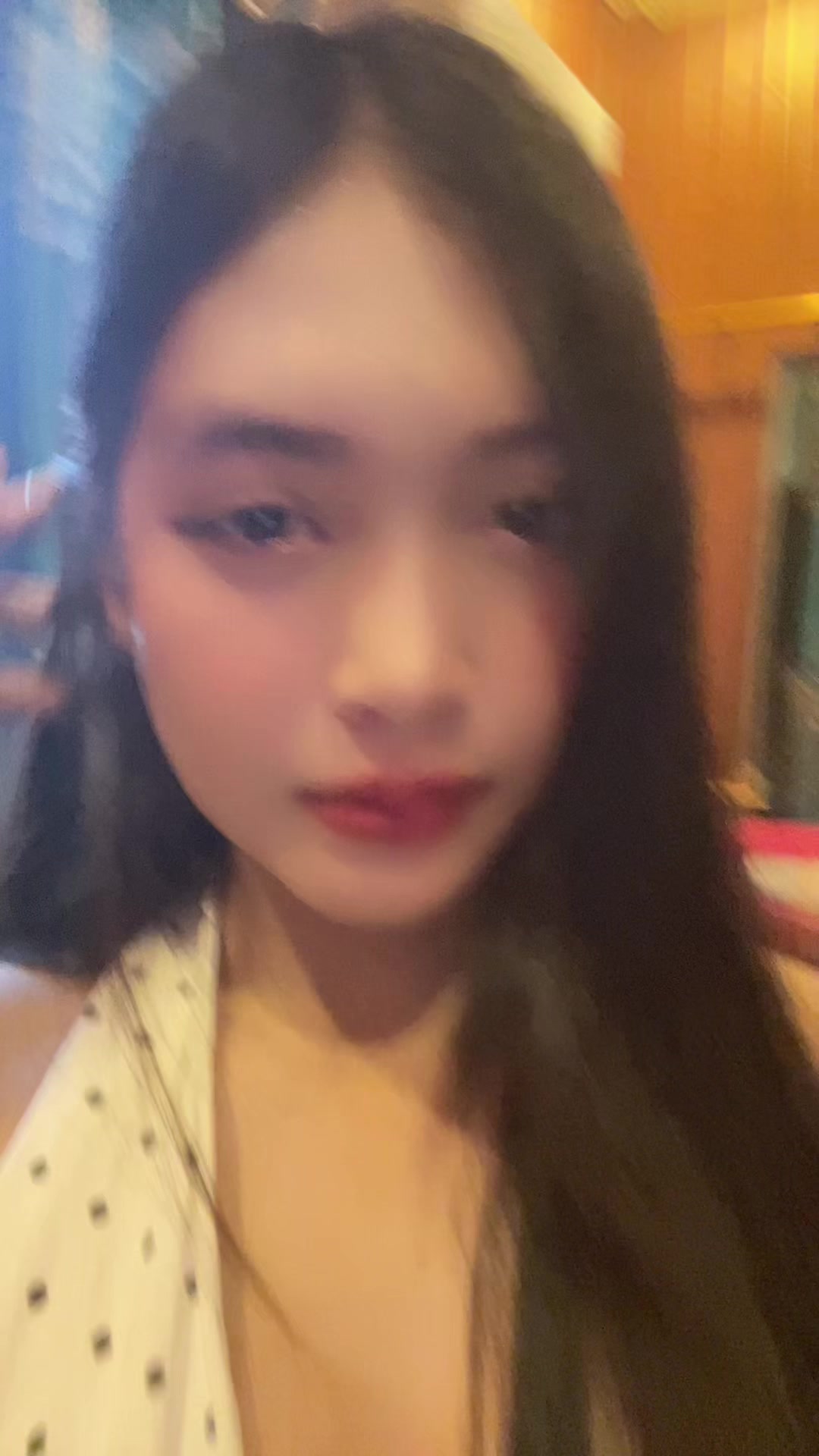 @HOUNG